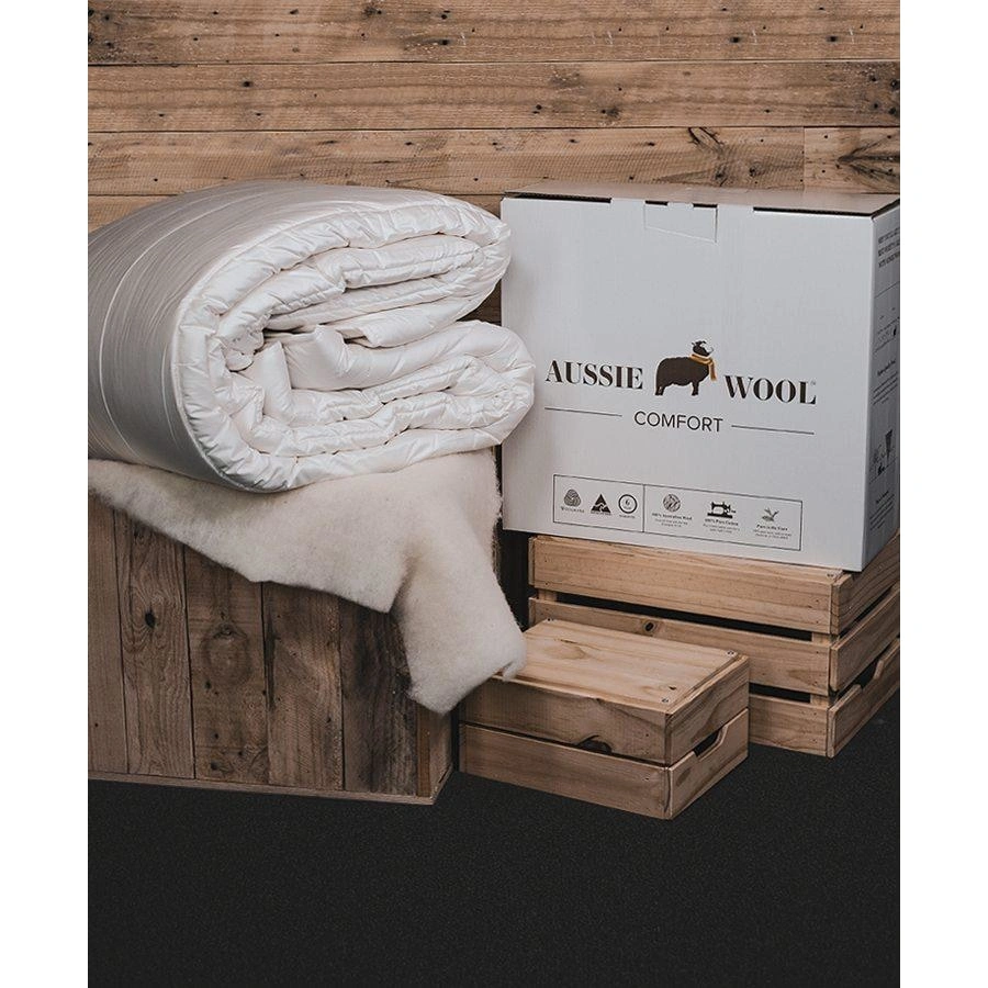 Cozy Aussie Wool Quilt – 250GSM: Wrap Yourself in Pure Comfort Tonight!